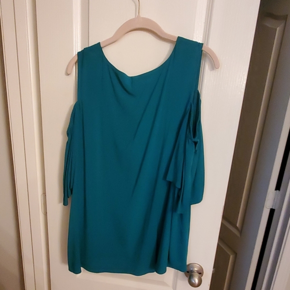 Brand New Blouse - Picture 2 of 4